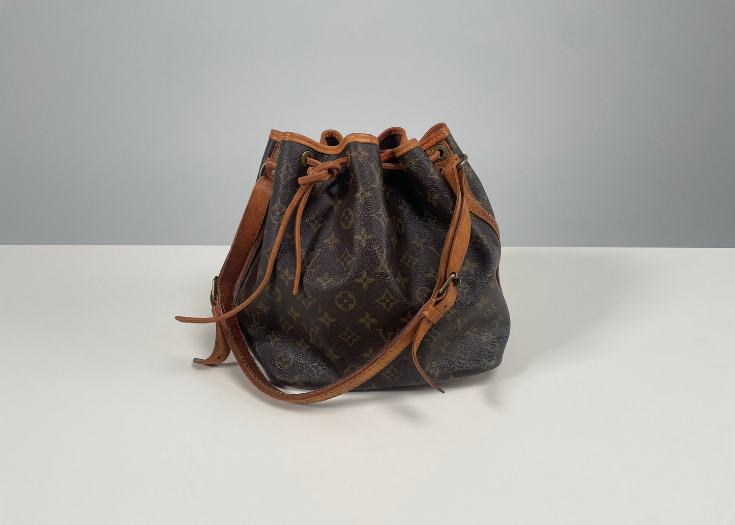 LOUIS VUITTON PETIT NOÉ