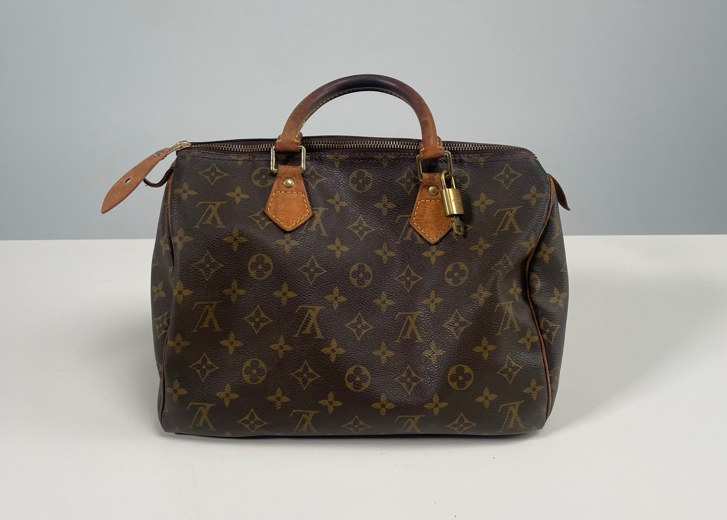 LOUIS VUITTON SPEEDY 30