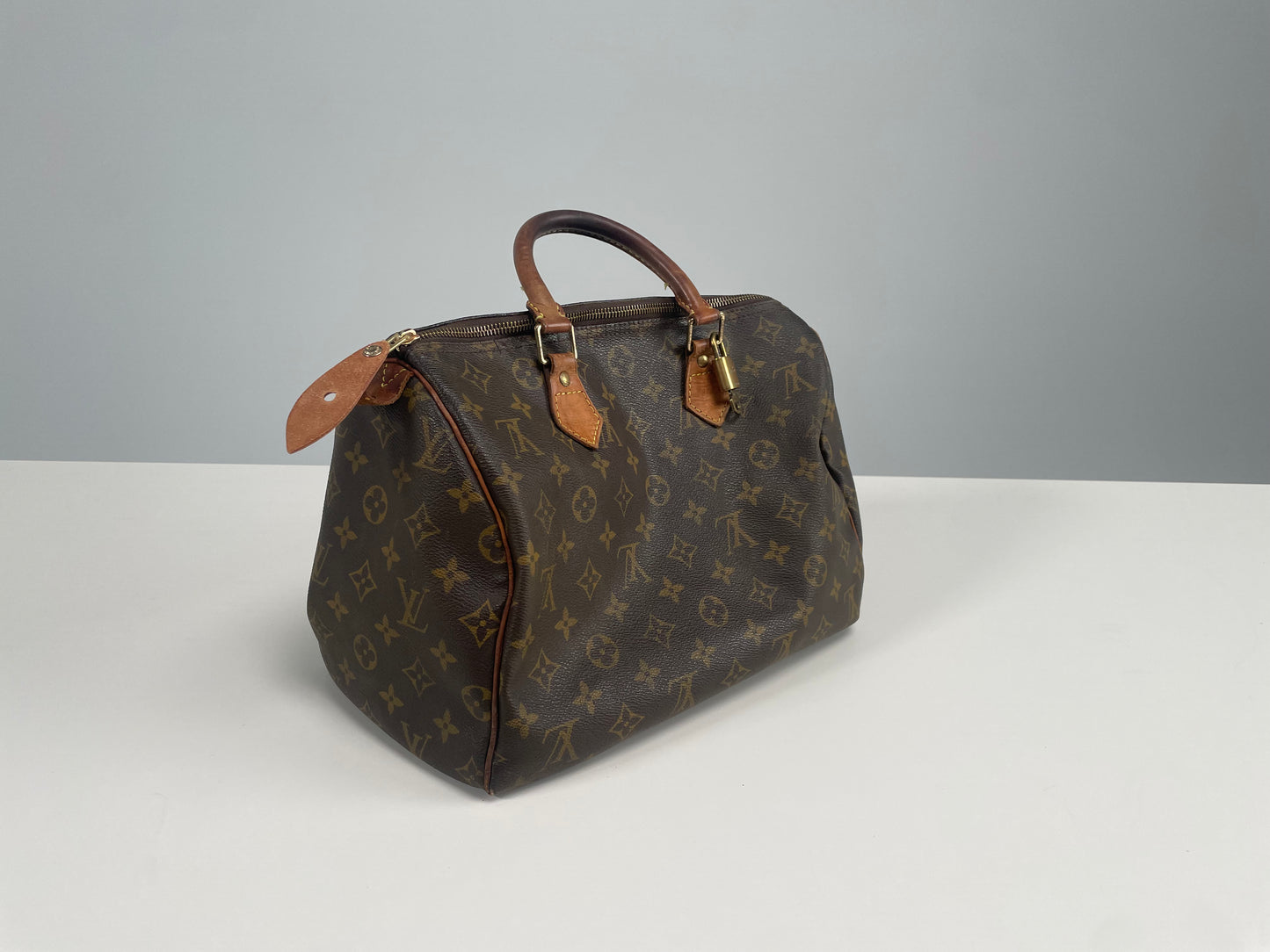 LOUIS VUITTON SPEEDY 30