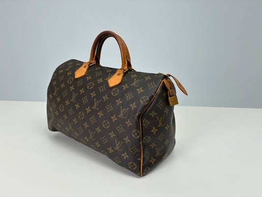 LOUIS VUITTON SPEEDY 35