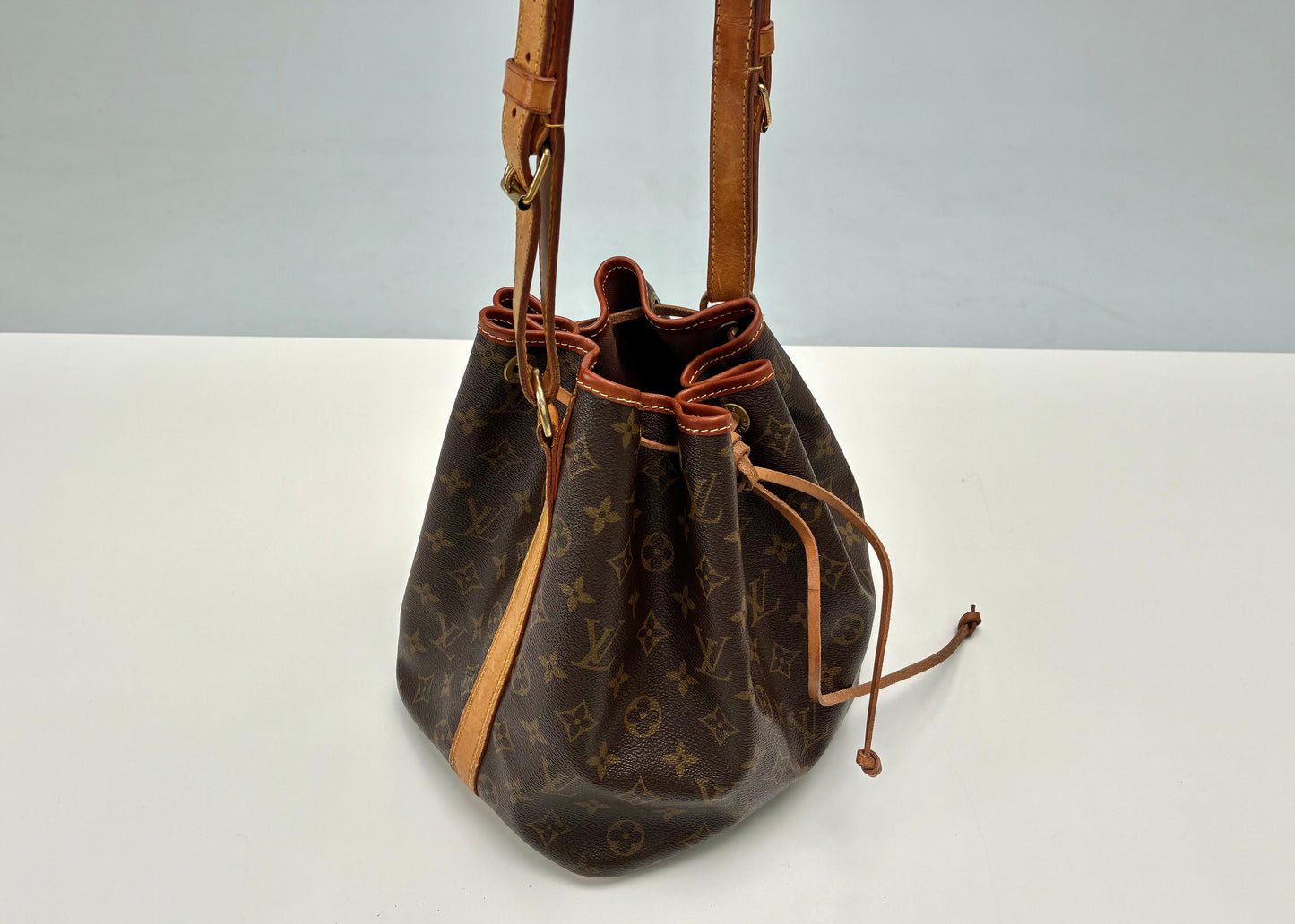 LOUIS VUITTON PETIT NOÉ