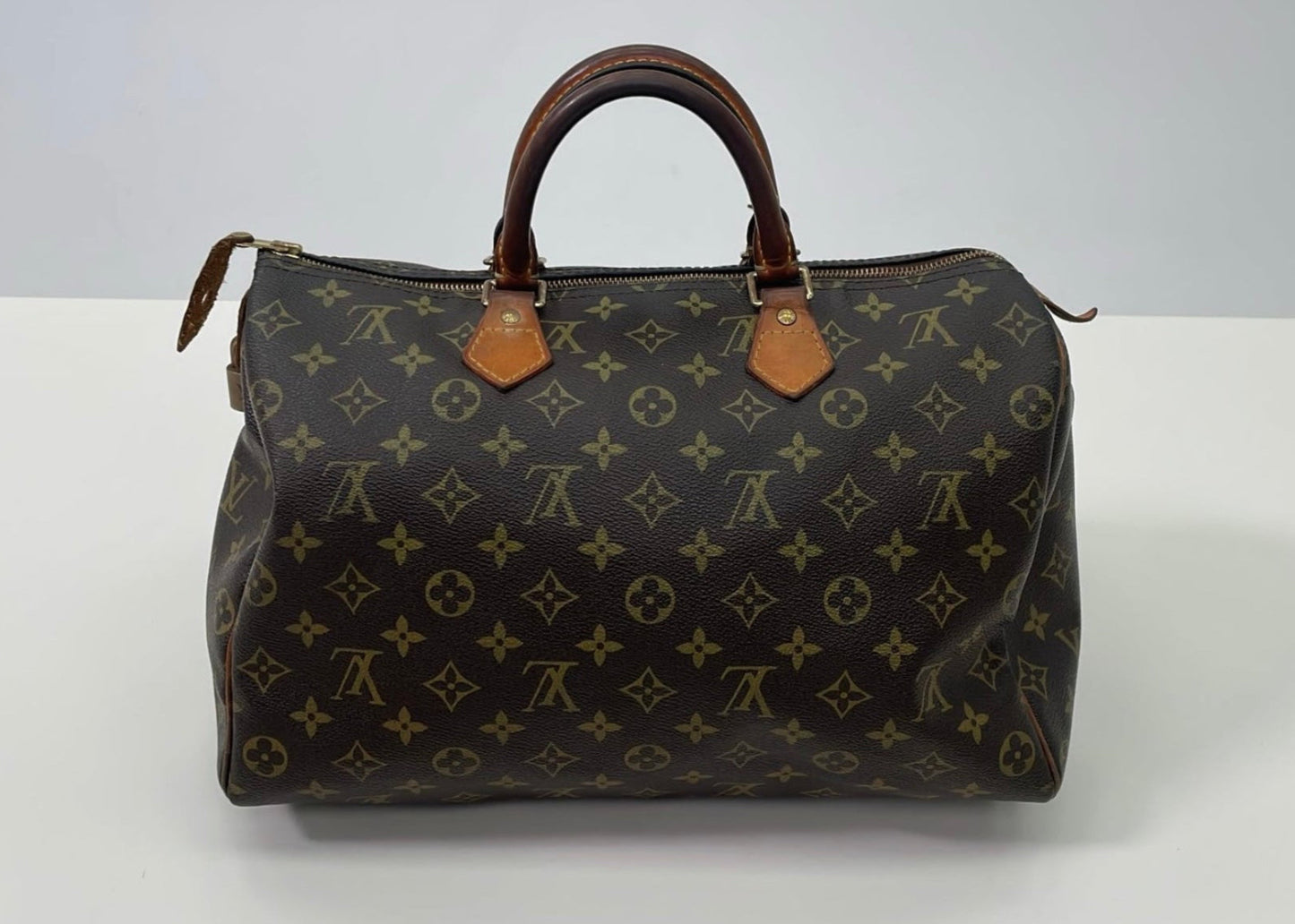 LOUIS VUITTON SPEEDY 35
