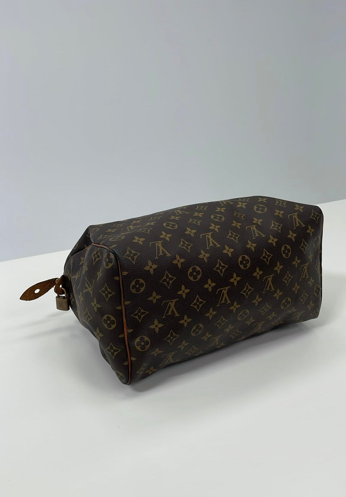 LOUIS VUITTON SPEEDY 35