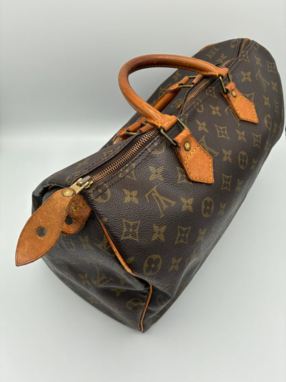 LOUIS VUITTON SPEEDY 35