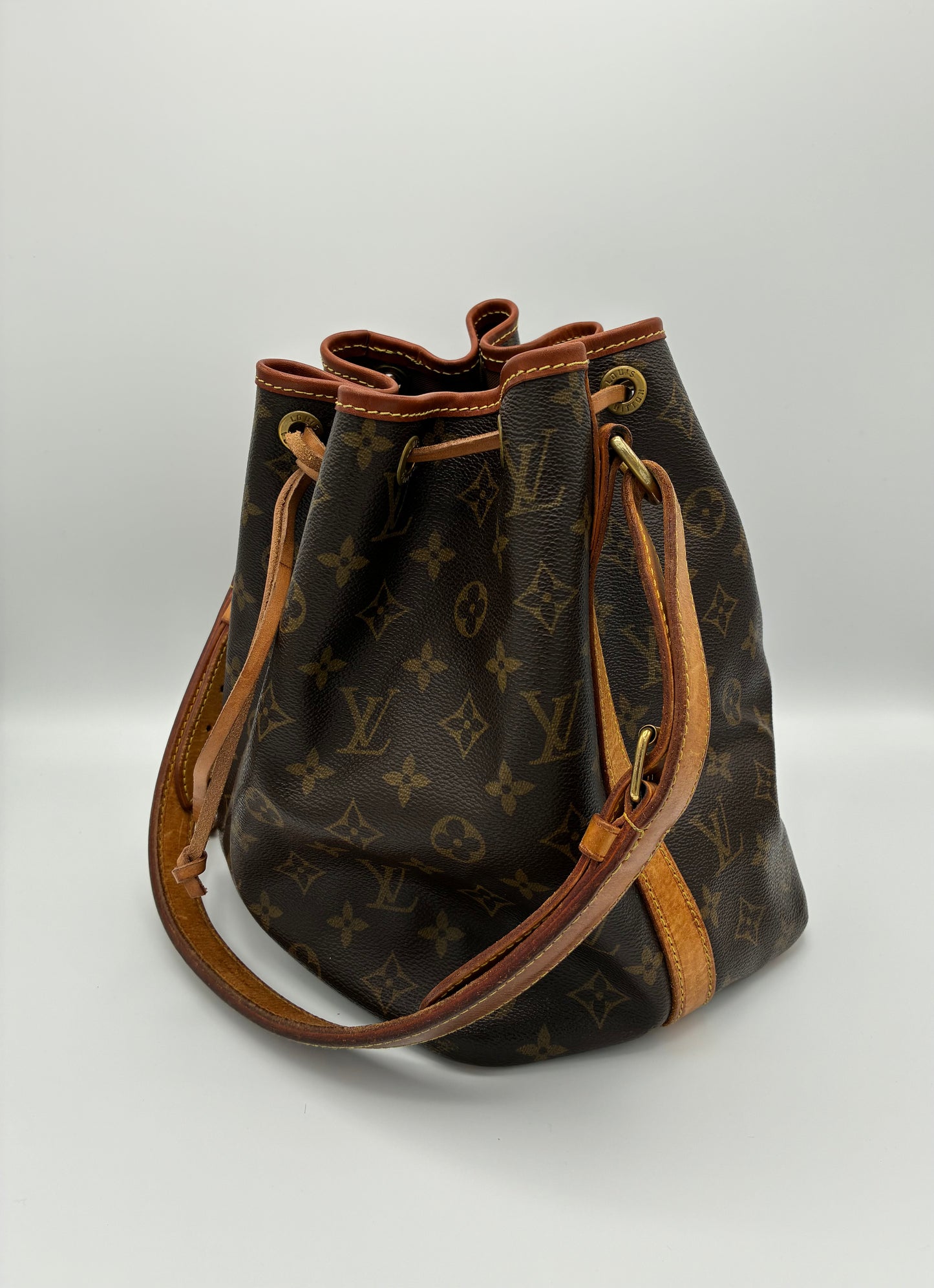 LOUIS VUITTON PETIT NOÉ